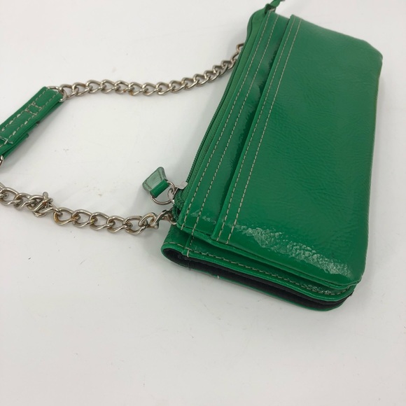 Target Green Faux Patent Leather Chain Strap Bi-fold Womens Wallet Clutch - Picture 12 of 12